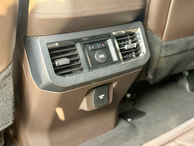 Certified 2025 Ford F250 King Ranch w/ FX4 Off-Road Package AWD/4WD image 20