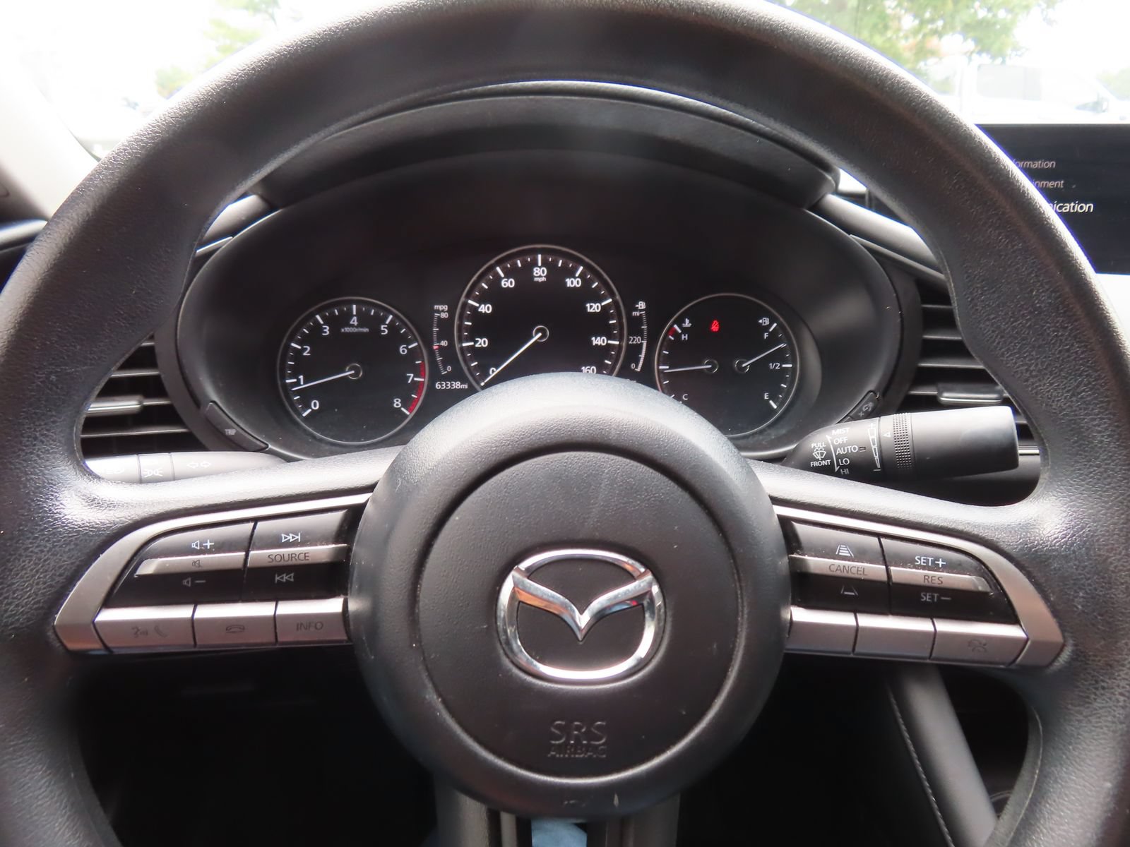 Used 2020 MAZDA MAZDA3 Sedan FWD image 29