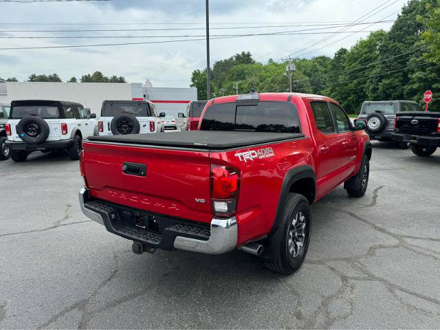 Used 2019 Toyota Tacoma TRD Off-Road AWD/4WD image 6