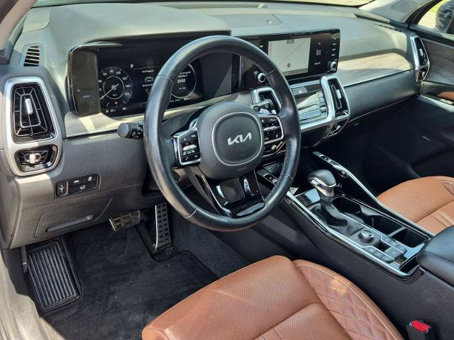 Used 2023 Kia Sorento SX Prestige AWD/4WD image 11