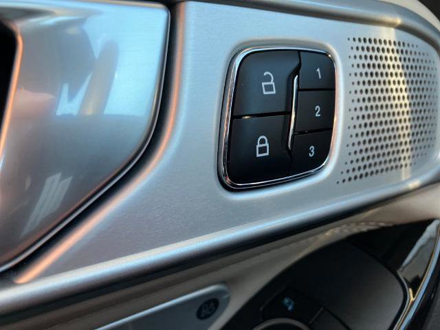 Certified 2023 Ford Explorer Platinum w/ Premium Technology Package AWD/4WD image 38