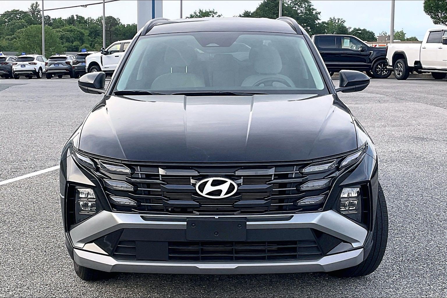 Used 2025 Hyundai Tucson SEL FWD image 2
