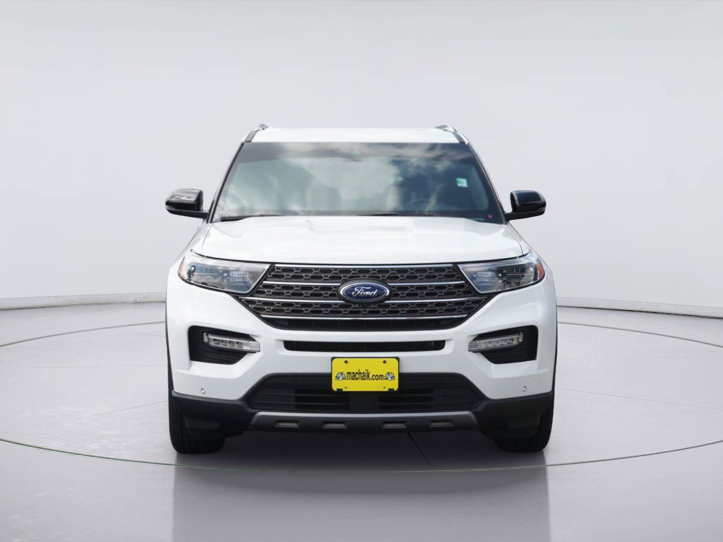 Certified 2023 Ford Explorer King Ranch w/ Technology Package AWD/4WD image 3
