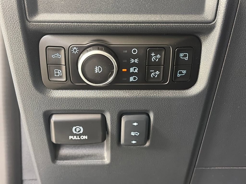 Certified 2025 Ford F150 Platinum w/ Equipment Group 702A High image 26