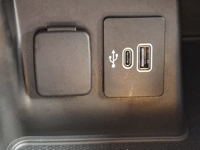 Certified 2025 Ford Explorer ST AWD/4WD image 26