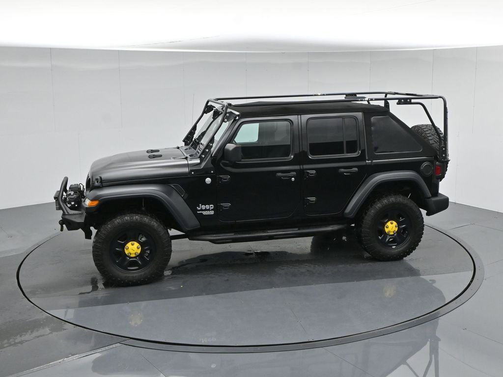 Used 2018 Jeep Wrangler Unlimited Sport image 50