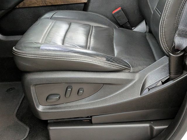 Used 2018 GMC Yukon Denali AWD/4WD image 12