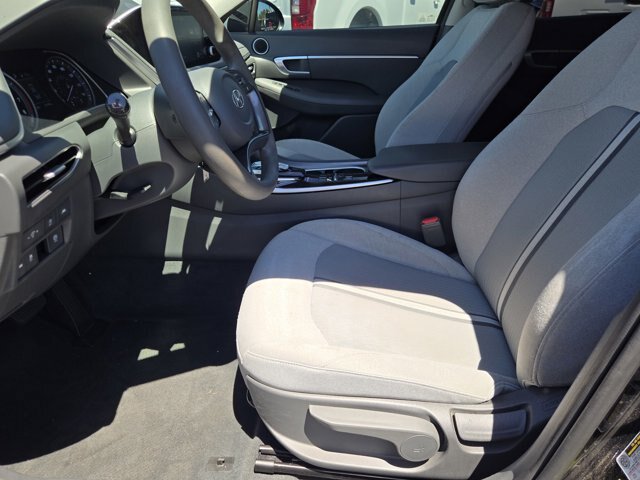 Used 2022 Hyundai Sonata SE FWD image 25