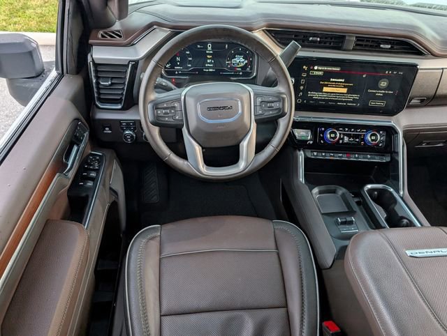 Used 2025 GMC Sierra 2500 Denali w/ Denali Reserve Package image 12