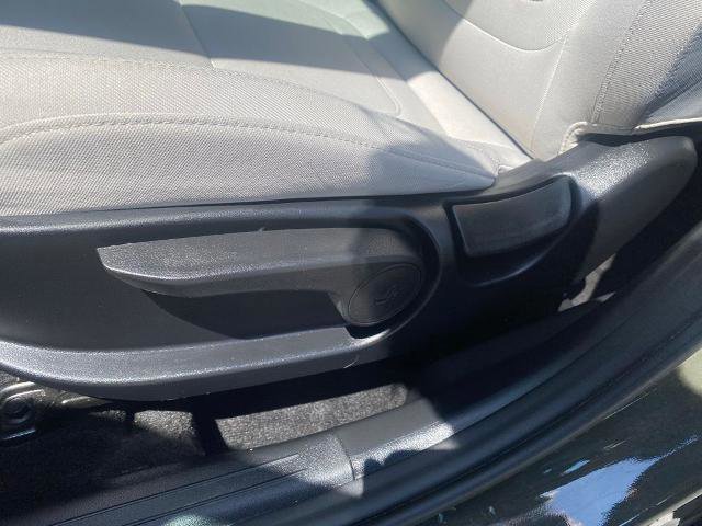 Used 2025 Hyundai Tucson SE image 14