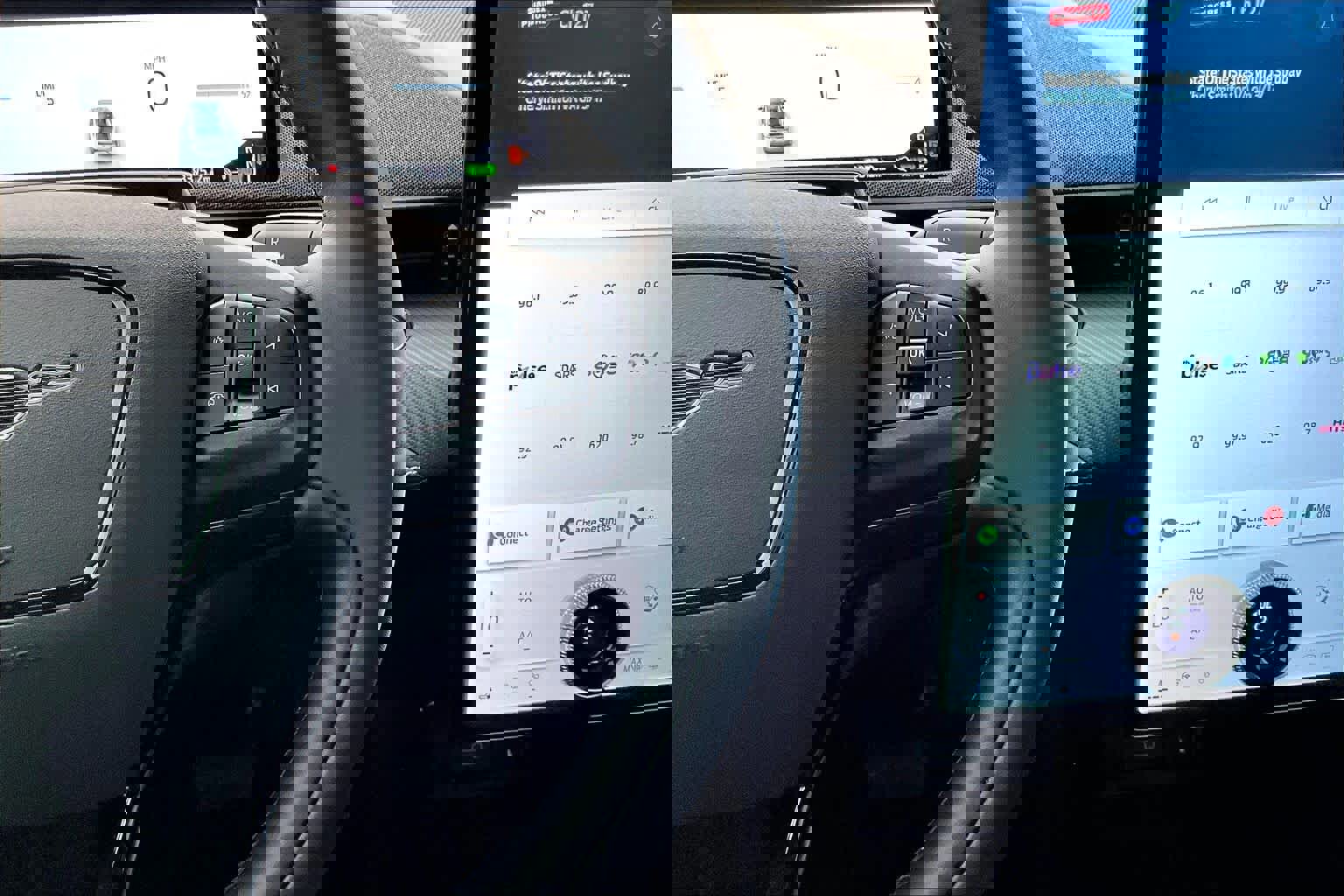 Certified 2025 Ford Mustang Mach-E Premium image 26