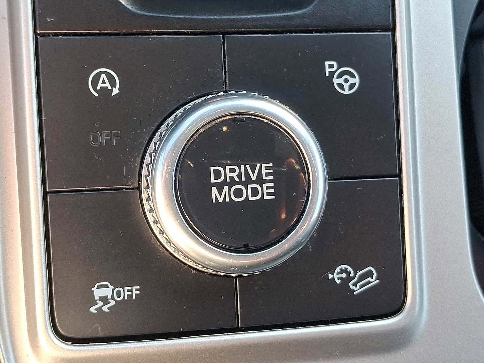 Certified 2021 Ford Explorer ST w/ Equipment Group 401A image 27