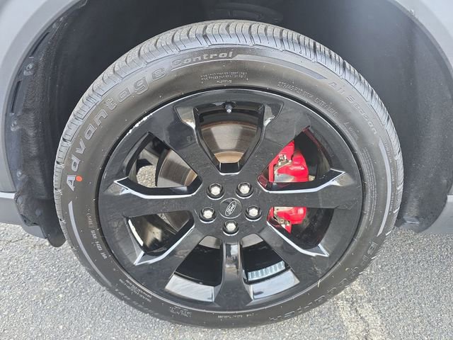 Certified 2020 Ford Explorer ST w/ ST Street Pack image 11