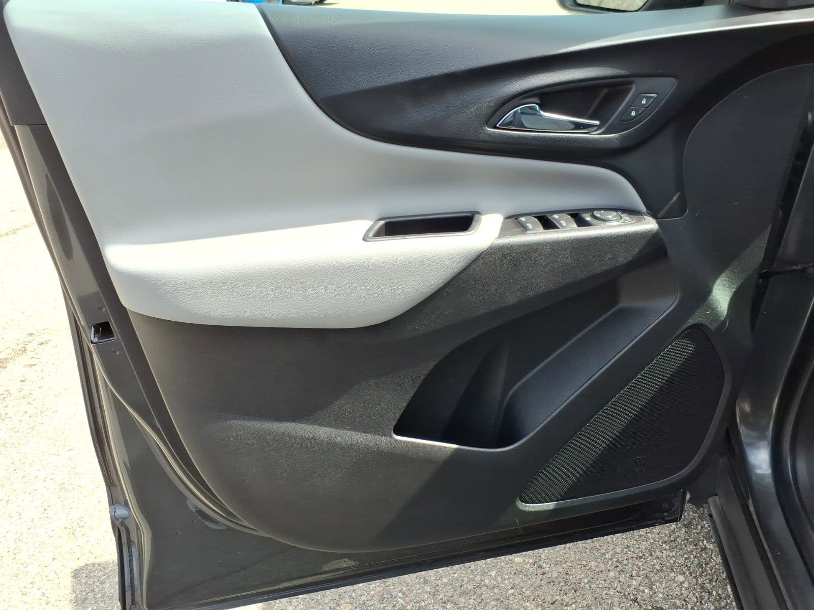 Used 2019 Chevrolet Equinox LS w/ LS Convenience Package FWD image 15