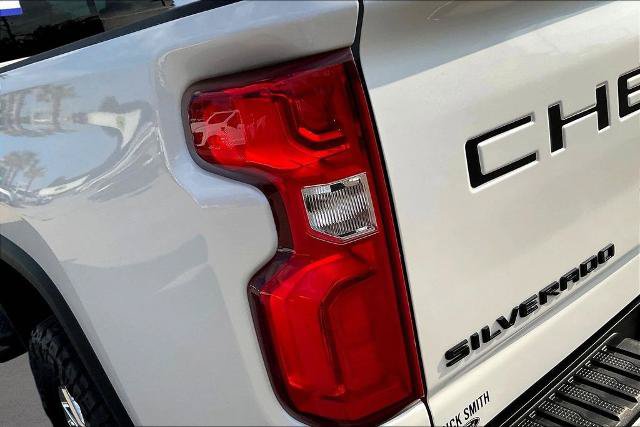 Used 2024 Chevrolet Silverado 2500 High Country w/ High Country Premium Package AWD/4WD image 24