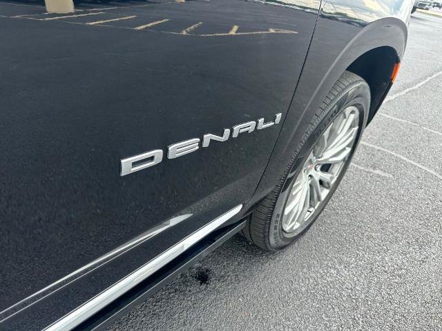 Used 2021 GMC Yukon Denali w/ Denali Premium Package AWD/4WD image 26