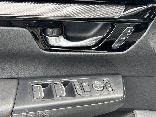 Used 2026 Honda CR-V Sport Touring image 18