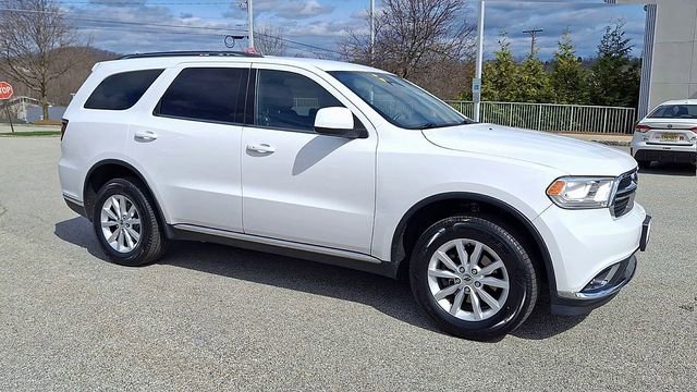 Used 2020 Dodge Durango SXT AWD/4WD image 2