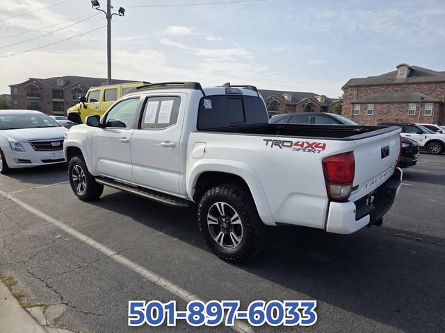 Used 2017 Toyota Tacoma 4x4 Double Cab image 9