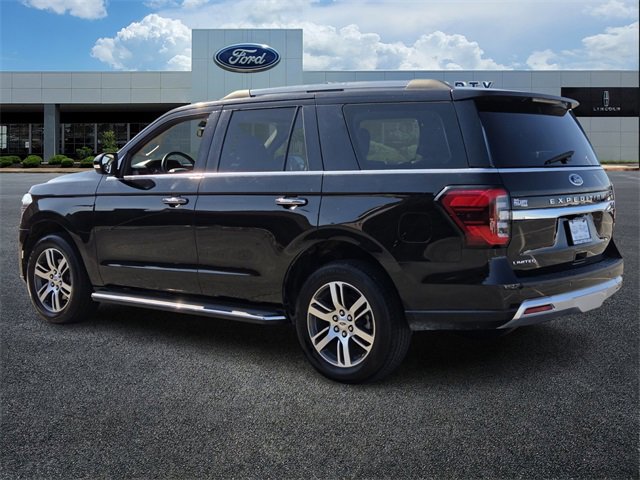 Certified 2023 Ford Expedition Limited image 3