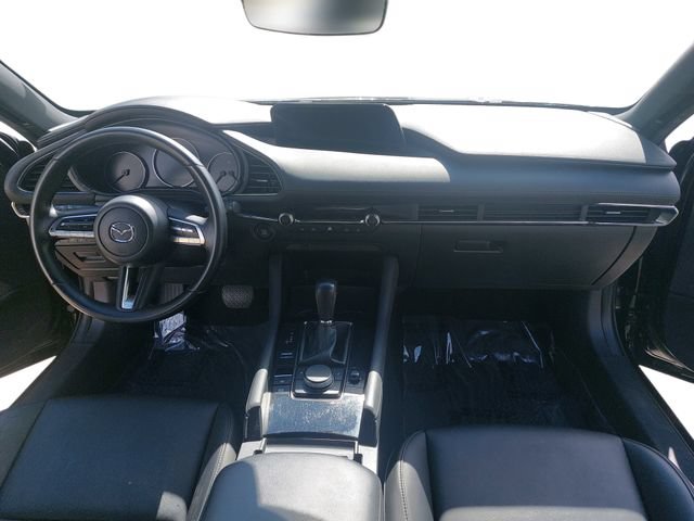 Used 2019 MAZDA MAZDA3 AWD Hatchback w/ Preferred Pkg image 9