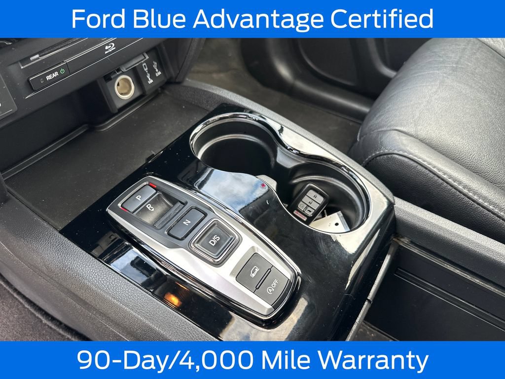 Used 2017 Honda Pilot Touring image 15