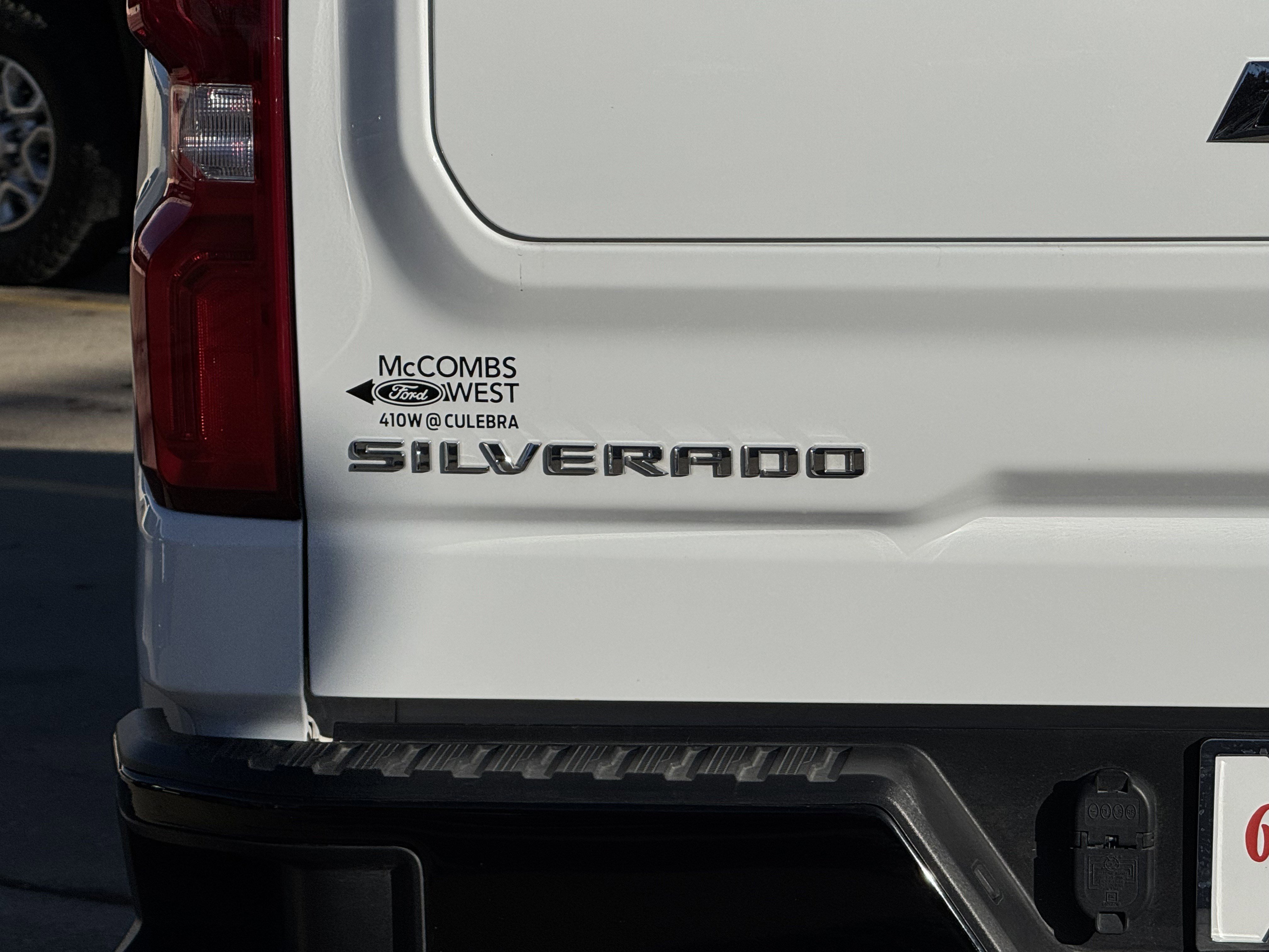 Used 2025 Chevrolet Silverado 1500 LT Trail Boss w/ Convenience Package II image 13