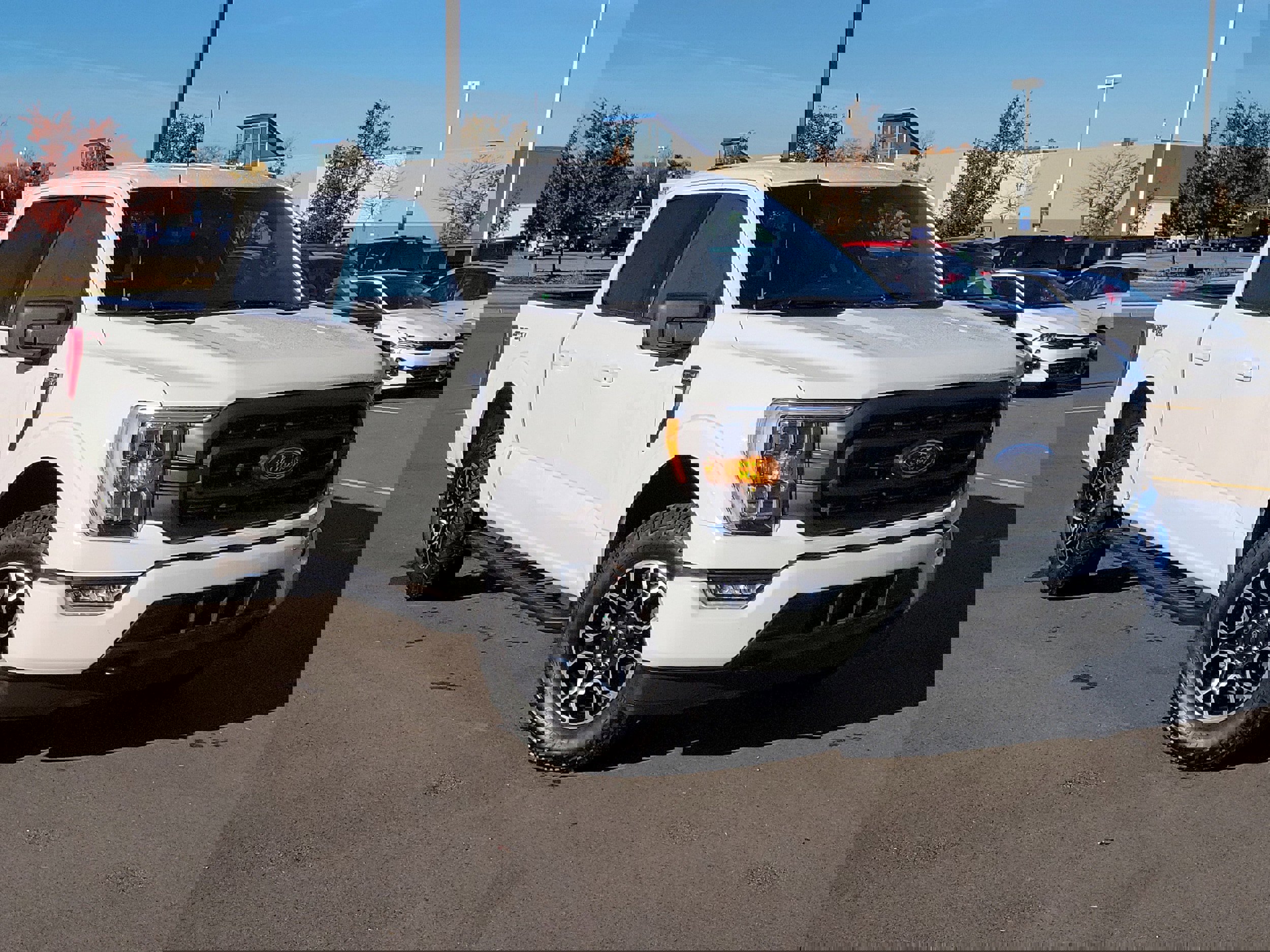 Certified 2021 Ford F150 XLT w/ Equipment Group 302A High image 5