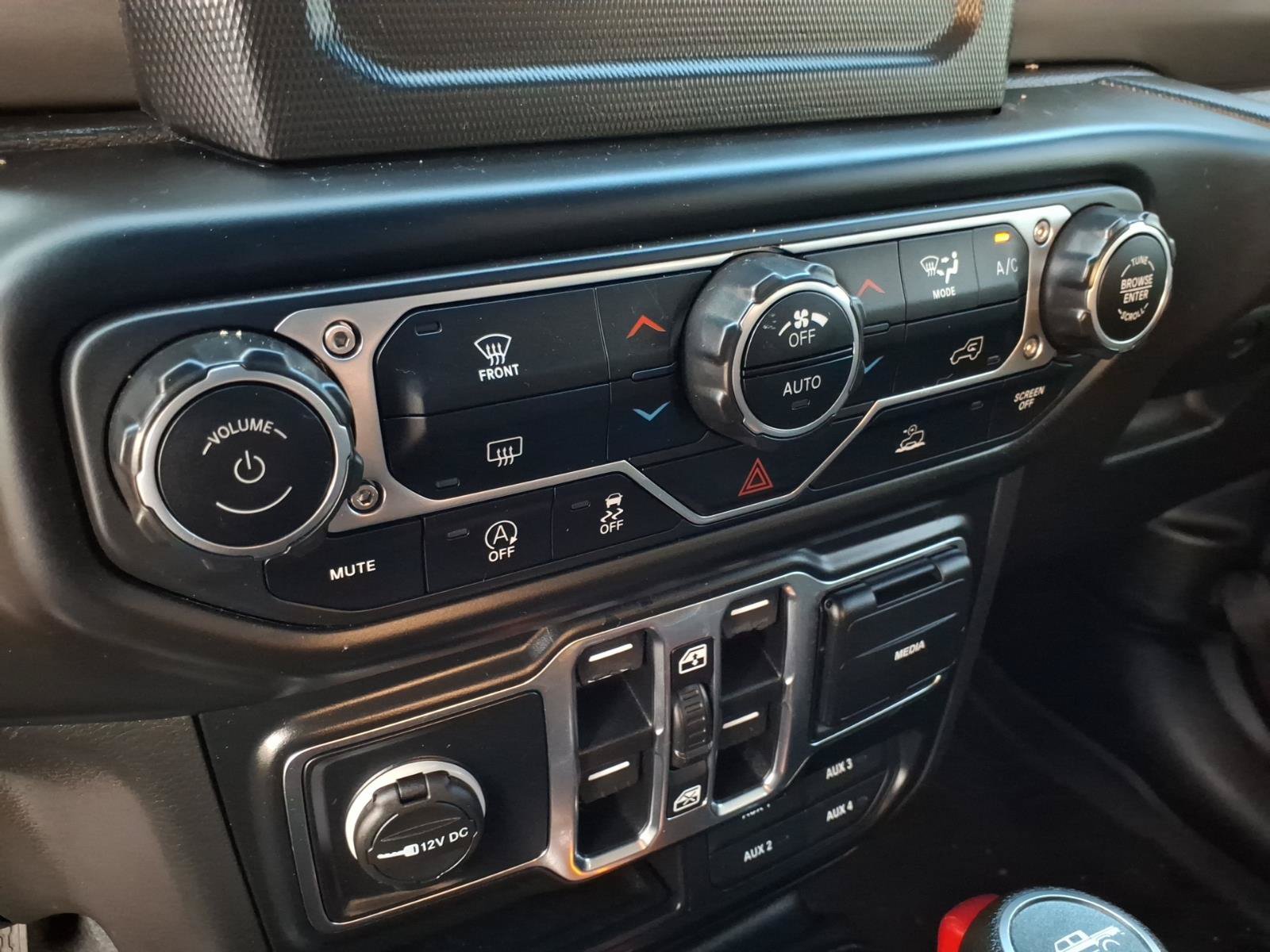 Used 2022 Jeep Gladiator Sport AWD/4WD image 22