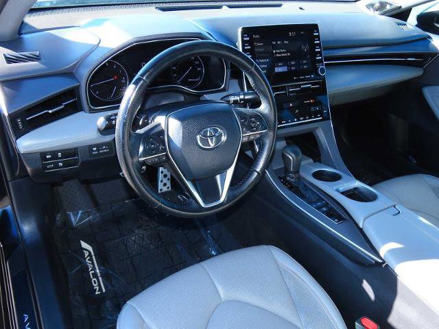 Used 2019 Toyota Avalon XSE w/ All Weather Liner Package image 8