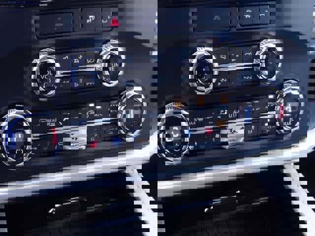 Certified 2023 Ford Expedition XLT image 33