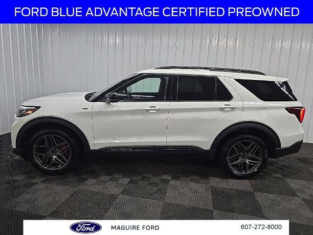 Certified 2025 Ford Explorer ST-Line w/ Premium Package AWD/4WD image 6