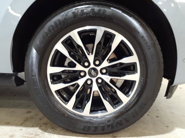 Certified 2025 Ford Expedition Platinum AWD/4WD image 27