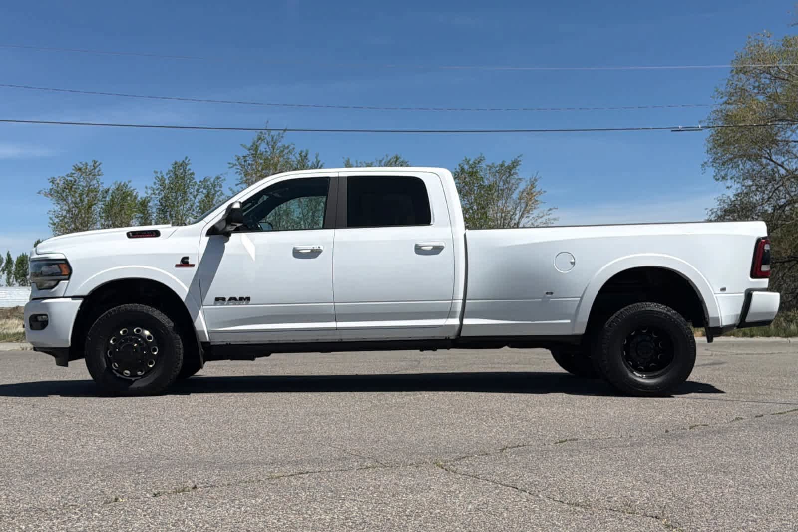 Used 2020 RAM 3500 Laramie AWD/4WD image 5