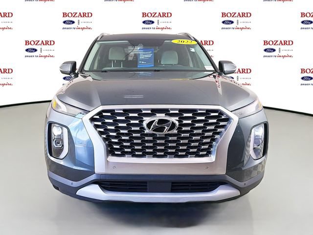 Used 2022 Hyundai Palisade SEL w/ Premium Package FWD image 2