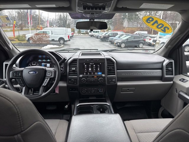 Certified 2019 Ford F250 XLT w/ XLT Premium Package image 20