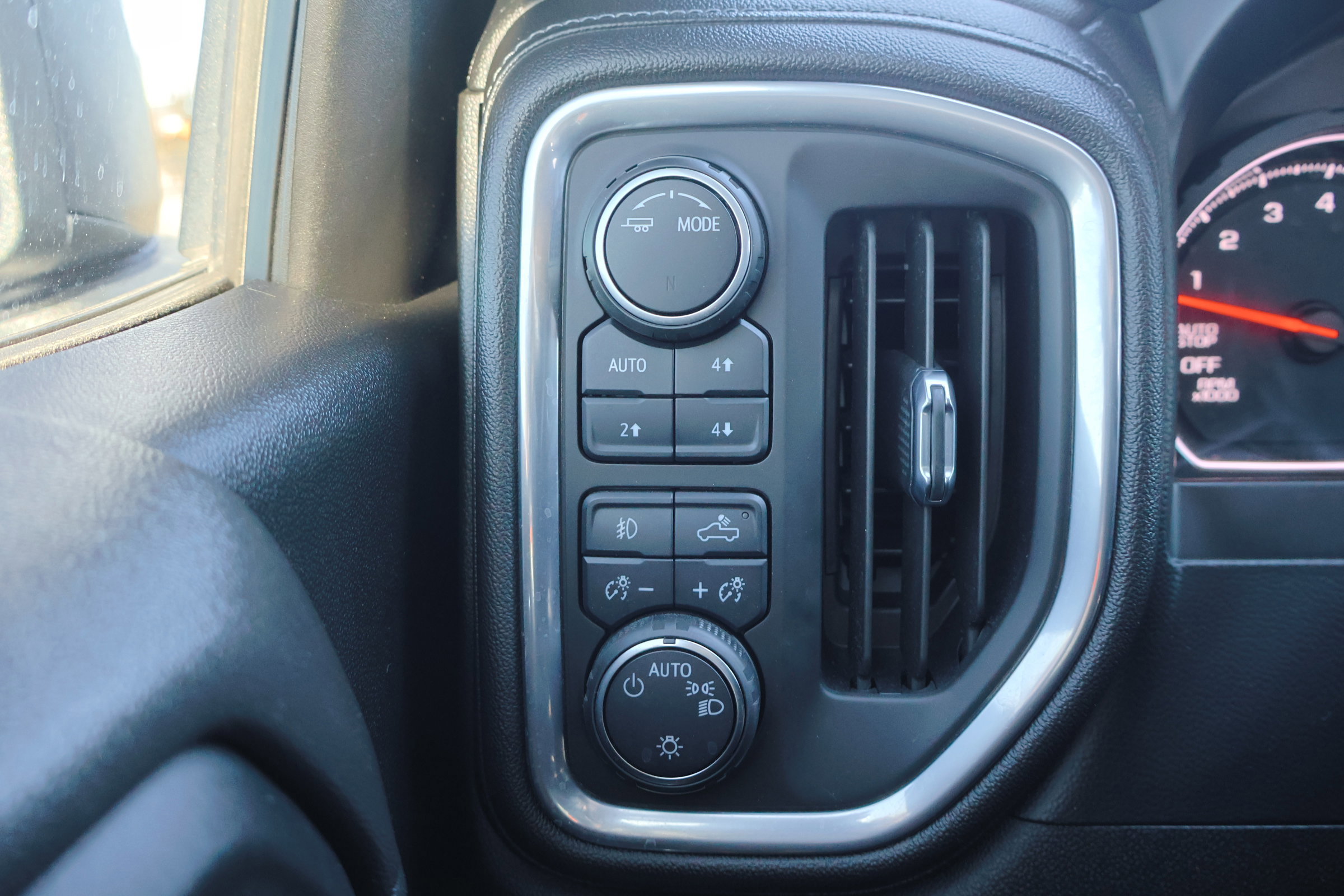 Used 2021 Chevrolet Silverado 1500 RST w/ Convenience Package II image 26