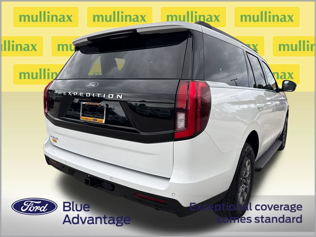 Certified 2025 Ford Expedition Active RWD image 4