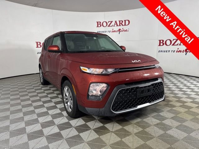 Used 2022 Kia Soul LX image 7