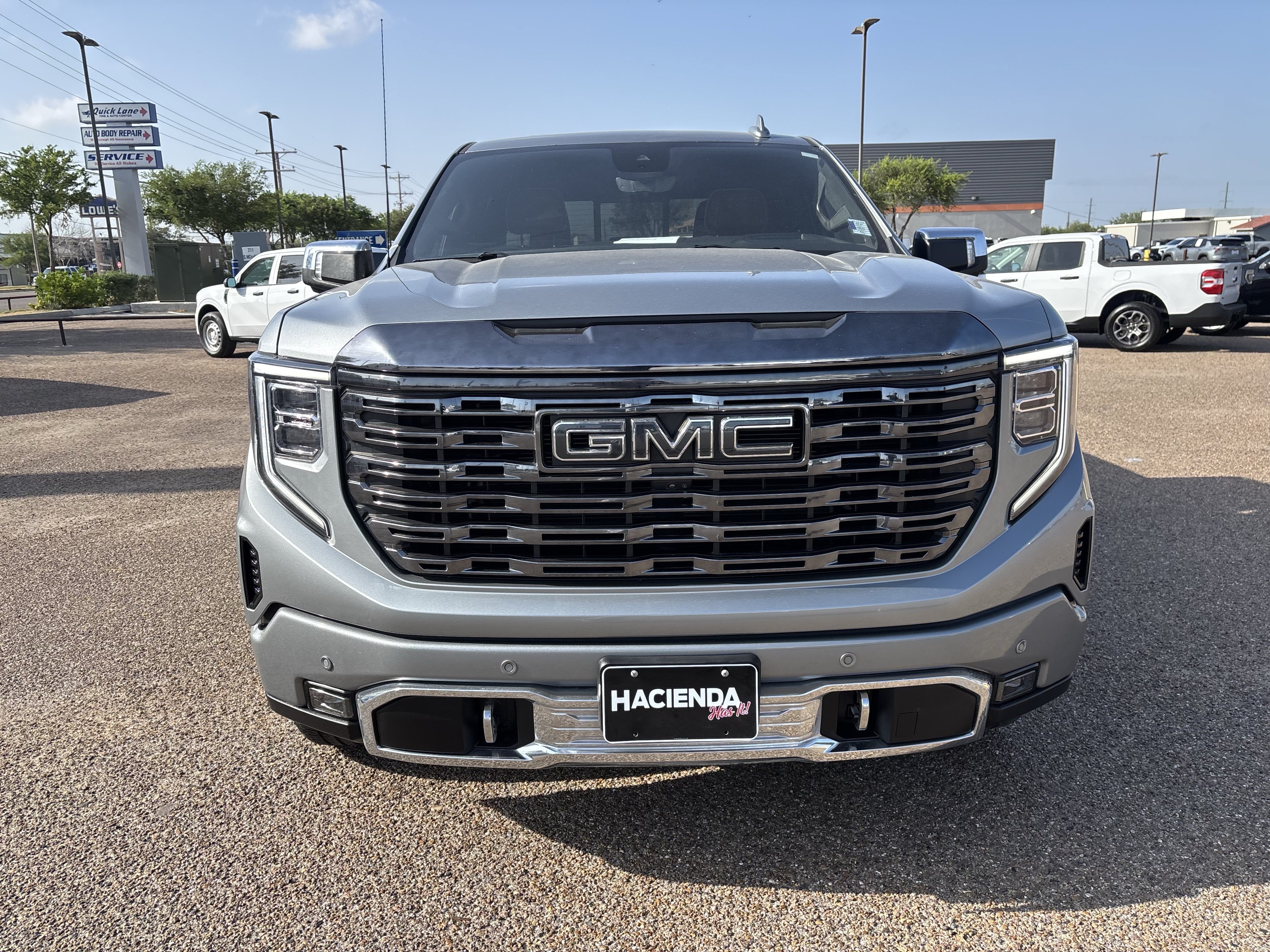 Used 2024 GMC Sierra 1500 Denali Ultimate AWD/4WD image 5