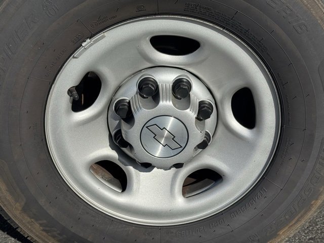 Used 2019 Chevrolet Express 2500 w/ Driver Convenience Package image 22