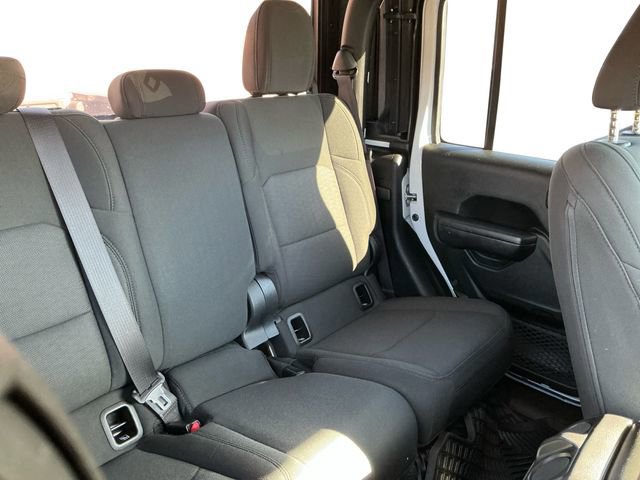 Used 2020 Jeep Gladiator Sport w/ Quick Order Package 24S image 18