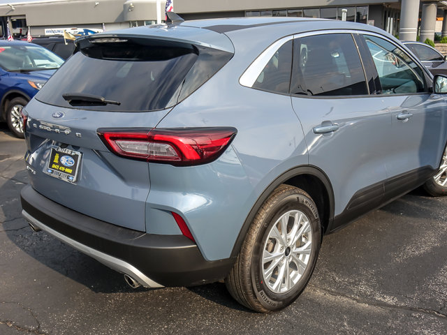 Certified 2024 Ford Escape Active FWD image 7