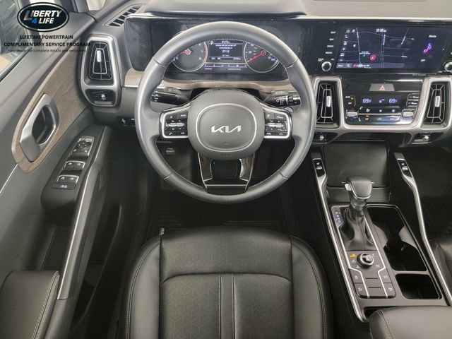 Used 2022 Kia Sorento S AWD/4WD image 25