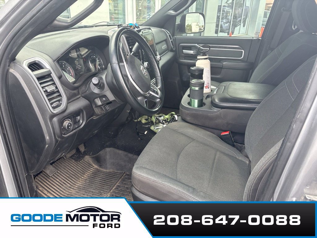 Used 2022 RAM 2500 Big Horn w/ Level C Equiment Group AWD/4WD image 6