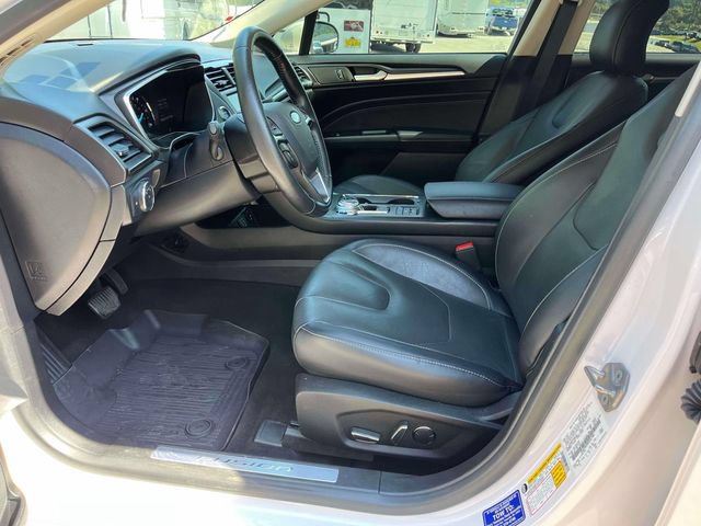 Certified 2019 Ford Fusion Titanium FWD image 28