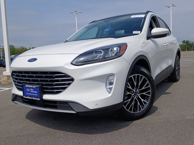 Certified 2021 Ford Escape Titanium w/ Titanium Premium Package FWD image 31