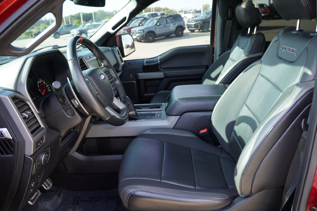 Certified 2019 Ford F150 Raptor w/ Equipment Group 802A Luxury AWD/4WD image 17