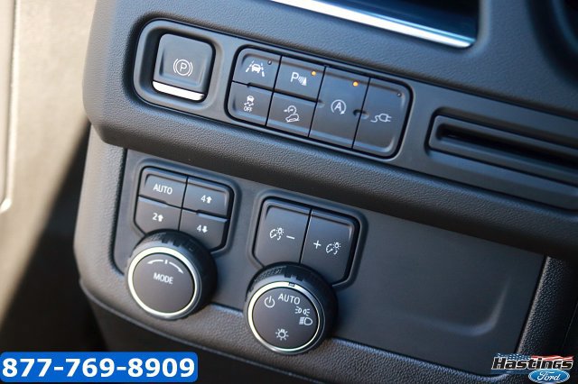 Used 2022 Chevrolet Tahoe Z71 AWD/4WD image 27