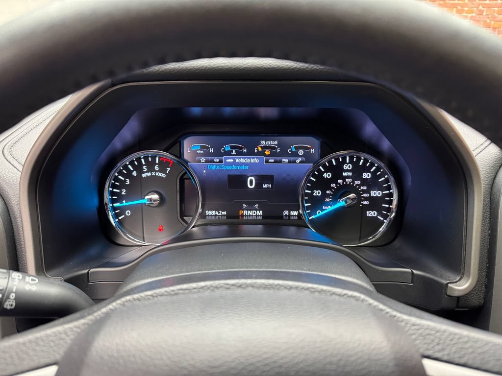 Certified 2020 Ford Expedition XLT w/ Equipment Group 202A AWD/4WD image 17